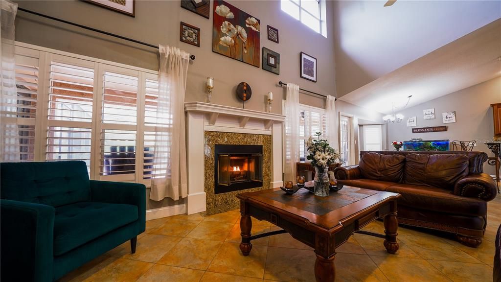 For Sale: $875,000 (5 beds, 2 baths, 3115 Square Feet)