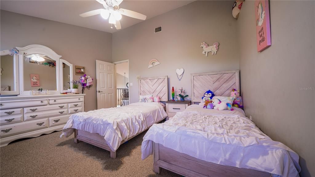 For Sale: $875,000 (5 beds, 2 baths, 3115 Square Feet)