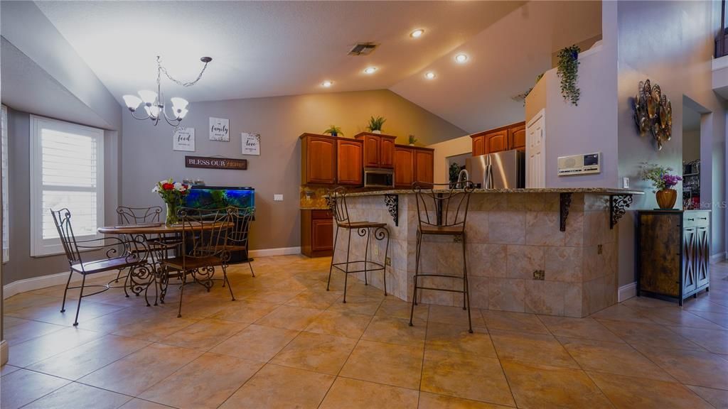 For Sale: $875,000 (5 beds, 2 baths, 3115 Square Feet)