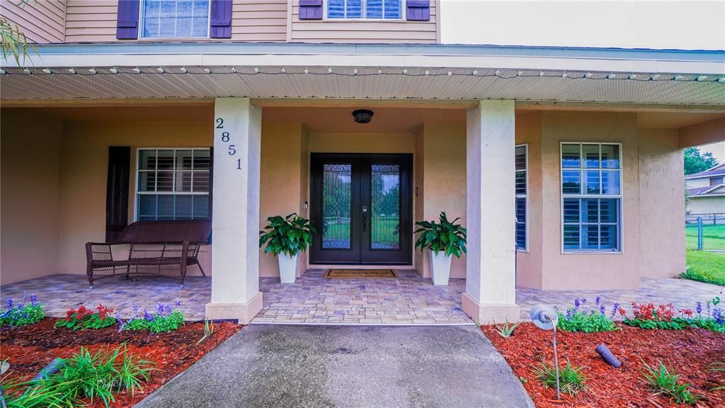 For Sale: $875,000 (5 beds, 2 baths, 3115 Square Feet)