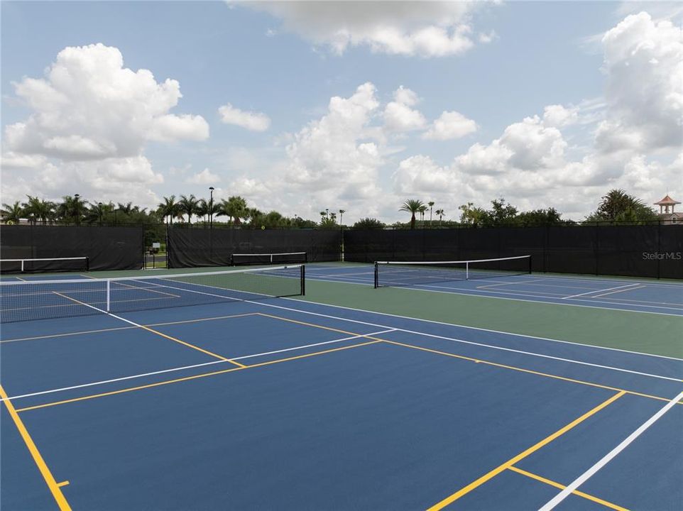 待售: $289,999 (3 贝兹, 2 浴室, 1684 平方英尺)