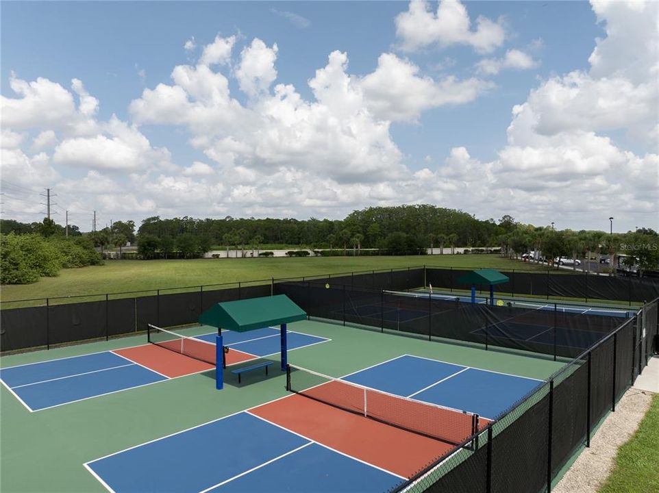 待售: $289,999 (3 贝兹, 2 浴室, 1684 平方英尺)