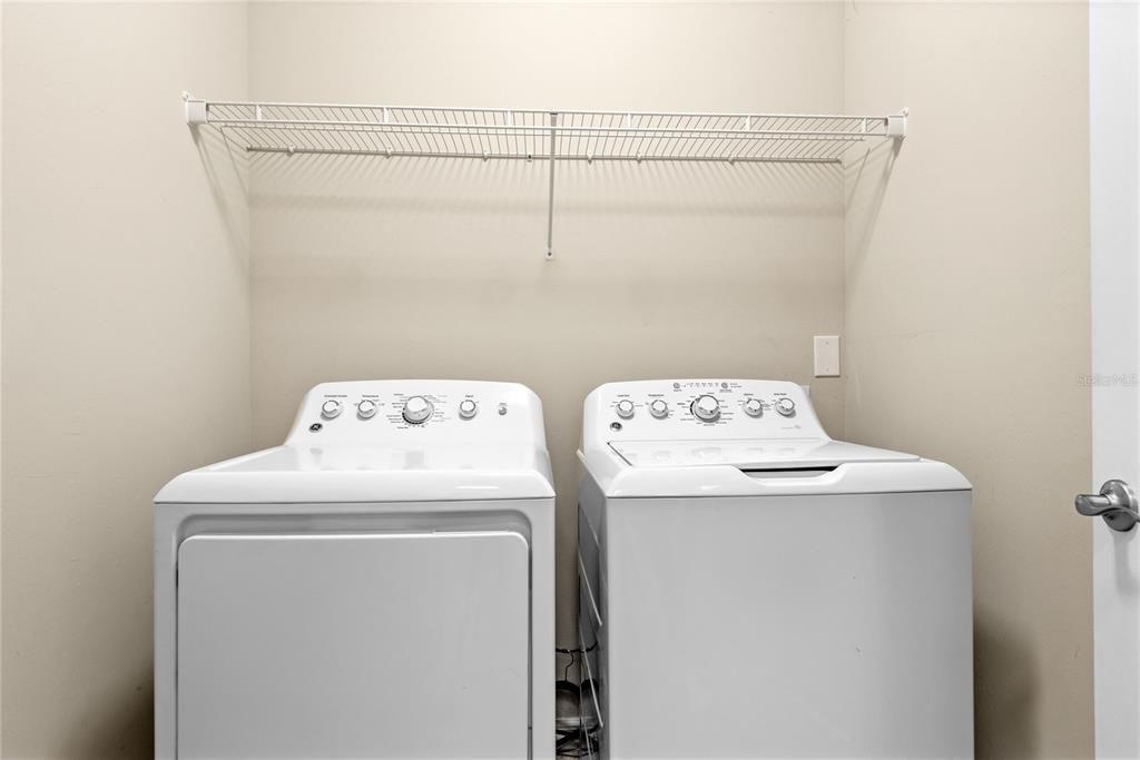 待售: $289,999 (3 贝兹, 2 浴室, 1684 平方英尺)