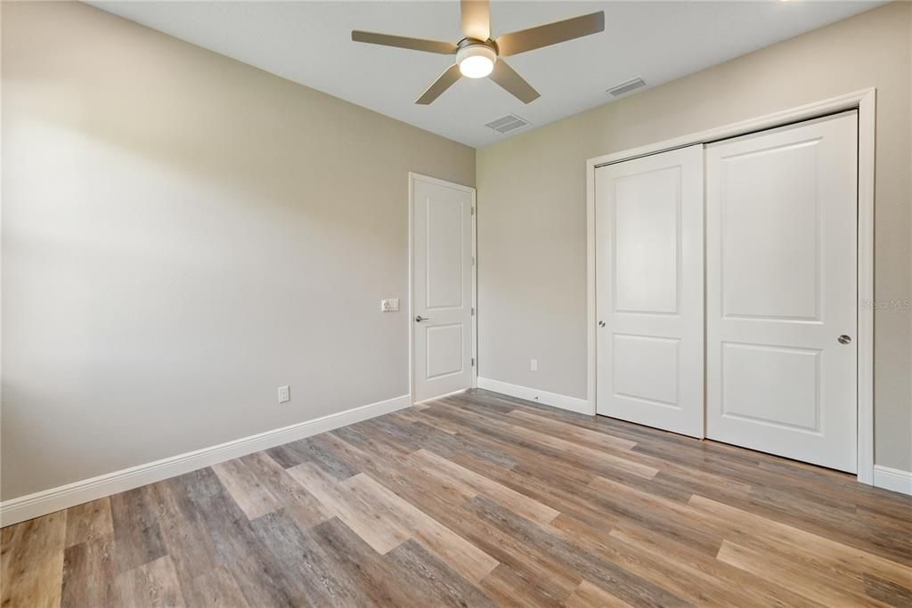 待售: $708,331 (3 贝兹, 2 浴室, 2369 平方英尺)