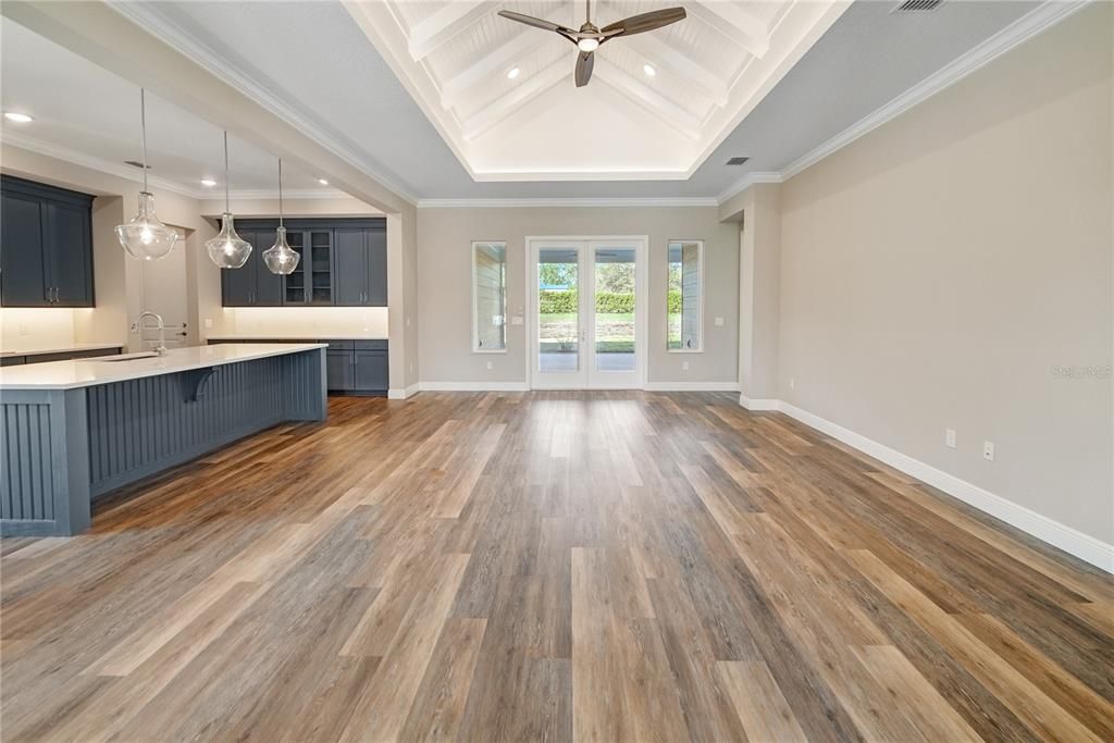 待售: $708,331 (3 贝兹, 2 浴室, 2369 平方英尺)