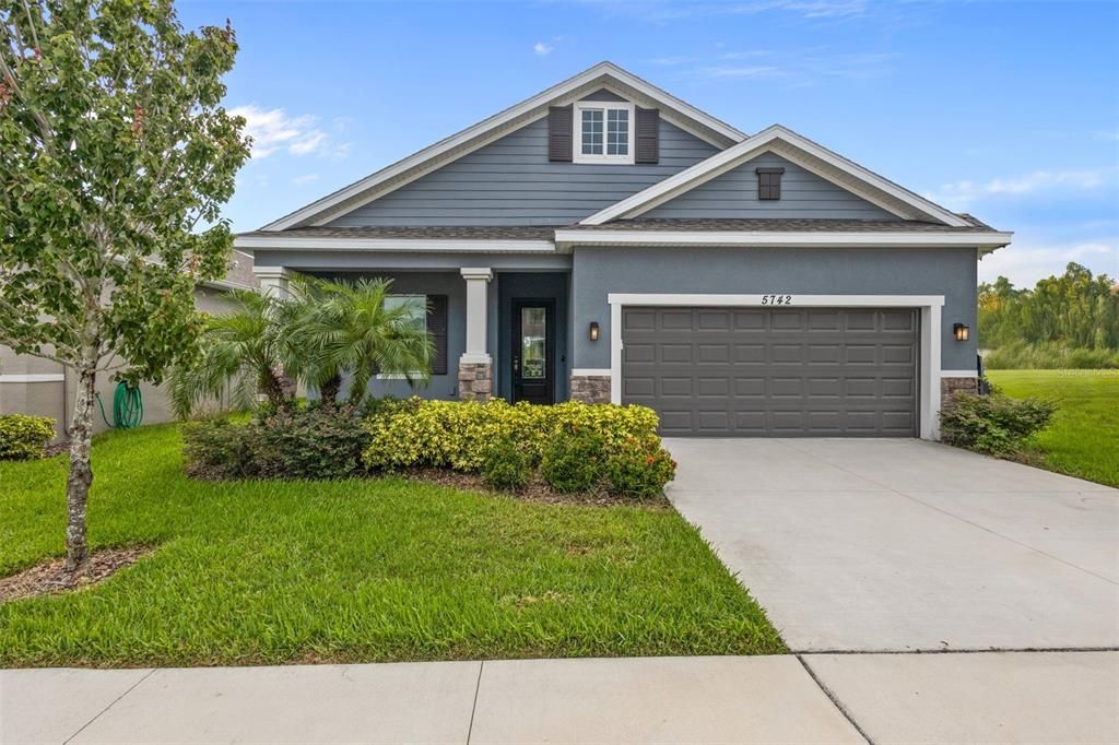 最近售出: $393,890 (2 贝兹, 2 浴室, 1769 平方英尺)