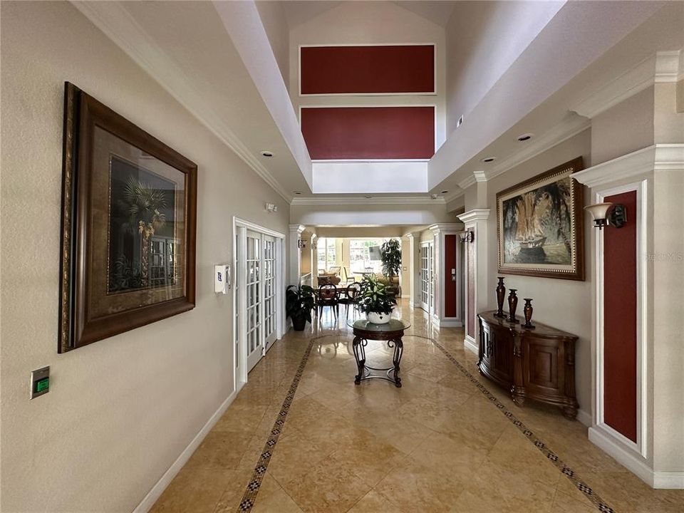 Под контрактом: $168,900 (1 спален, 1 ванн, 754 Квадратных фут)