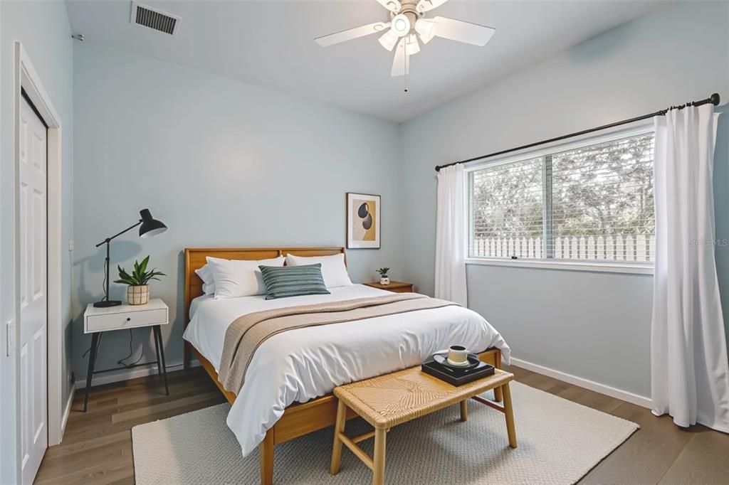 Activo con contrato: $704,999 (4 camas, 3 baños, 3159 Pies cuadrados)