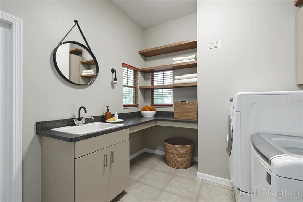 Activo con contrato: $704,999 (4 camas, 3 baños, 3159 Pies cuadrados)