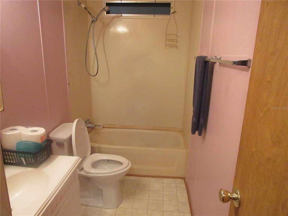 Active With Contract: $124,900 (3 beds, 2 baths, 1880 Square Feet)