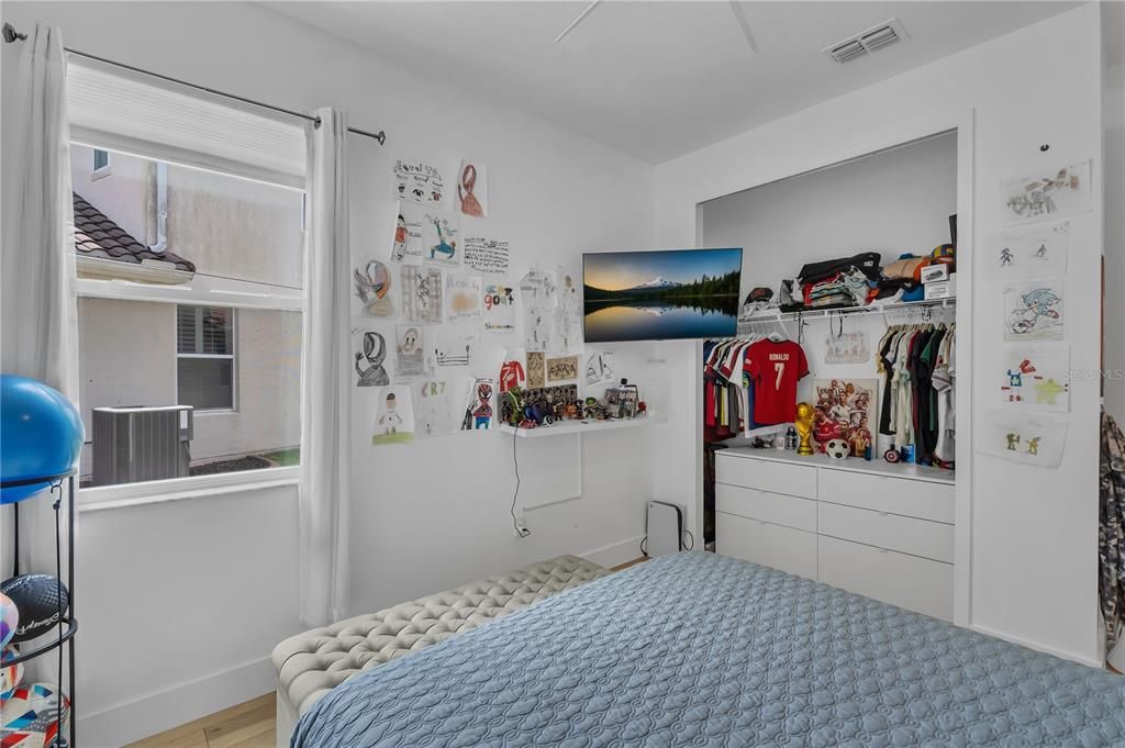 待售: $810,000 (4 贝兹, 3 浴室, 3583 平方英尺)