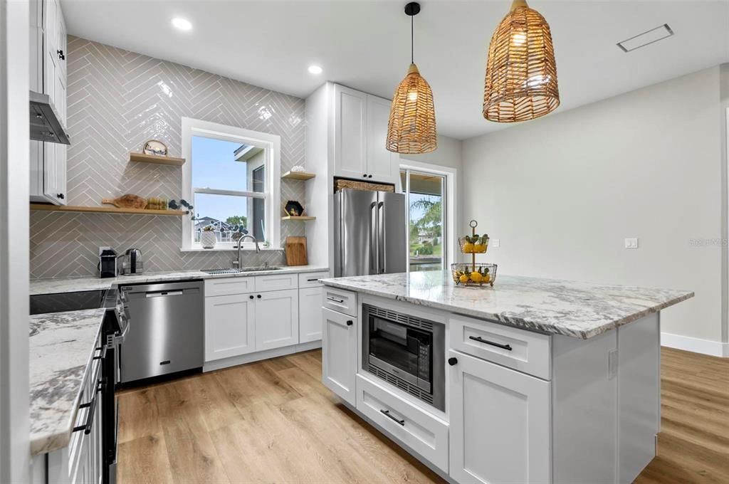 На продажу: $639,000 (3 спален, 2 ванн, 1587 Квадратных фут)