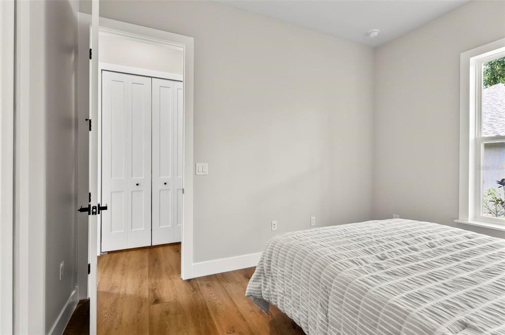 На продажу: $639,000 (3 спален, 2 ванн, 1587 Квадратных фут)