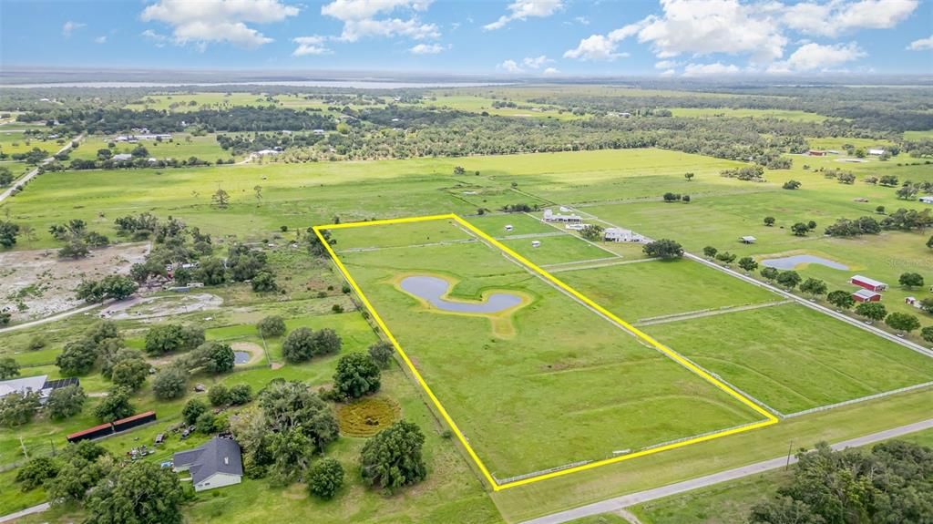 合同活跃: $727,000 (10.00 acres)