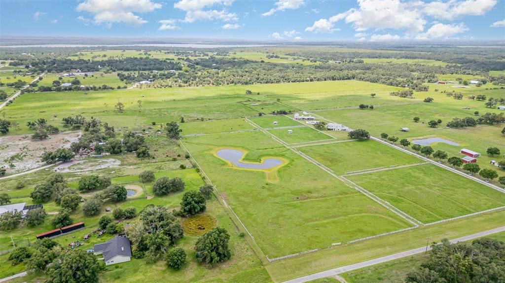 合同活跃: $727,000 (10.00 acres)