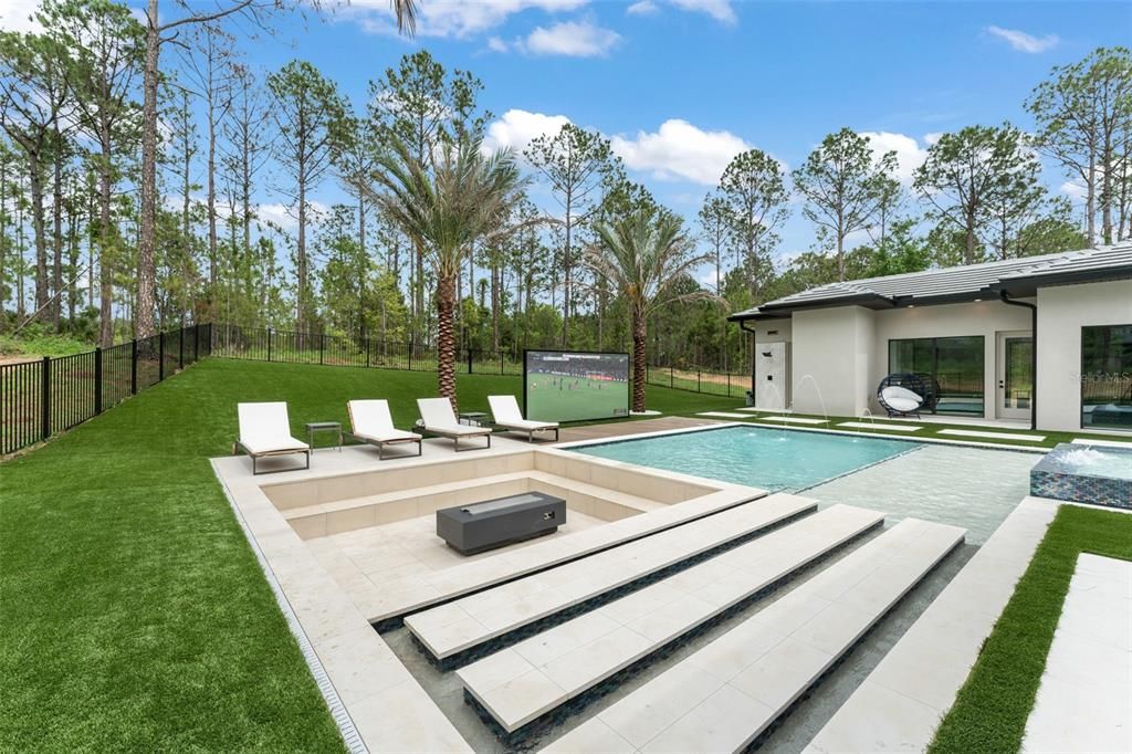 For Sale: $4,849,000 (5 beds, 6 baths, 6407 Square Feet)