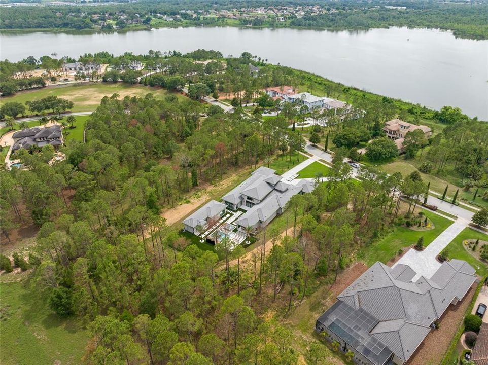 For Sale: $4,849,000 (5 beds, 6 baths, 6407 Square Feet)