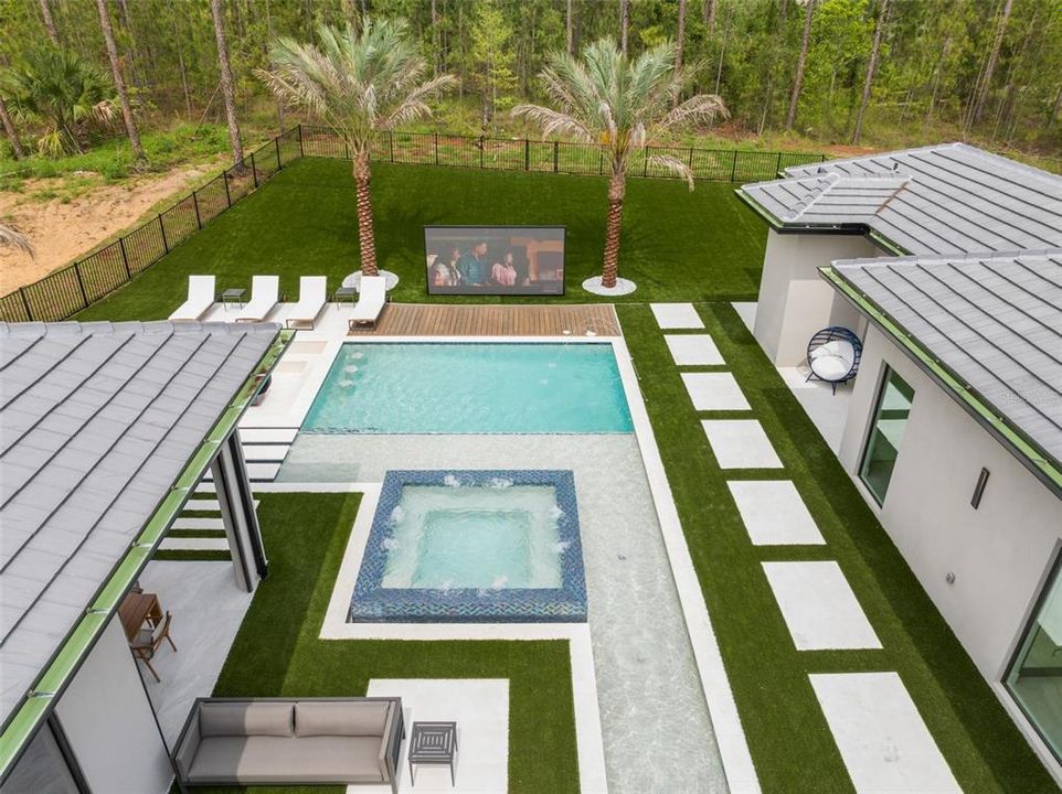 For Sale: $4,849,000 (5 beds, 6 baths, 6407 Square Feet)