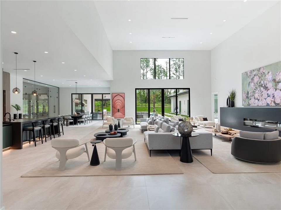 For Sale: $4,849,000 (5 beds, 6 baths, 6407 Square Feet)