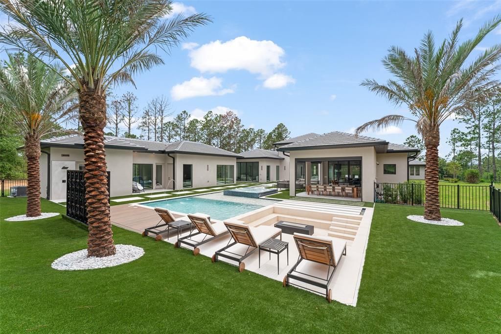 For Sale: $4,849,000 (5 beds, 6 baths, 6407 Square Feet)