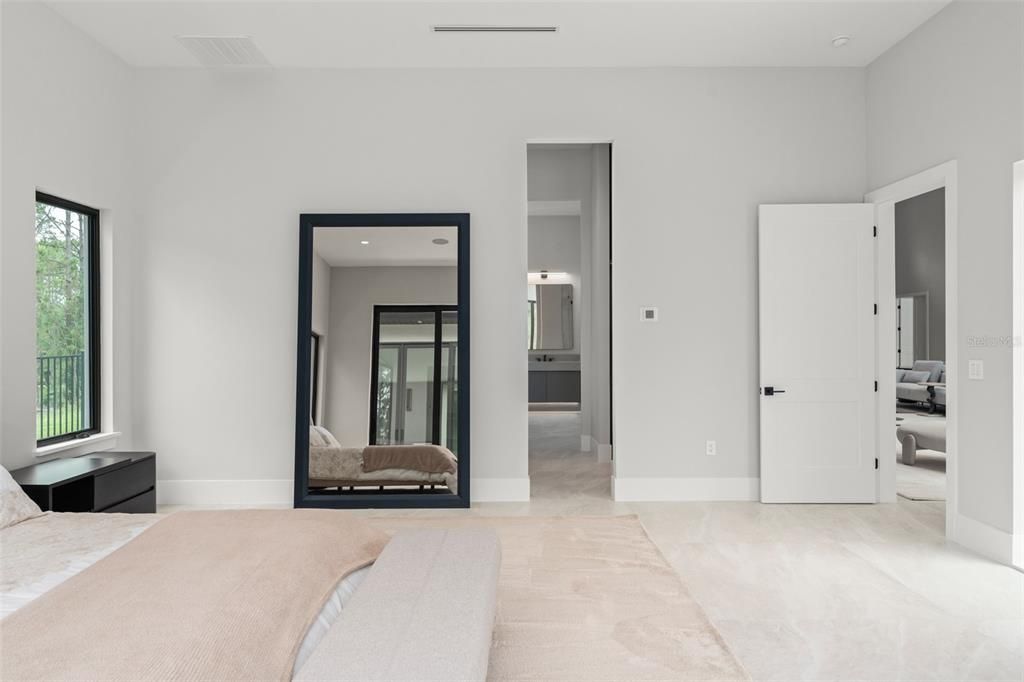 For Sale: $4,849,000 (5 beds, 6 baths, 6407 Square Feet)