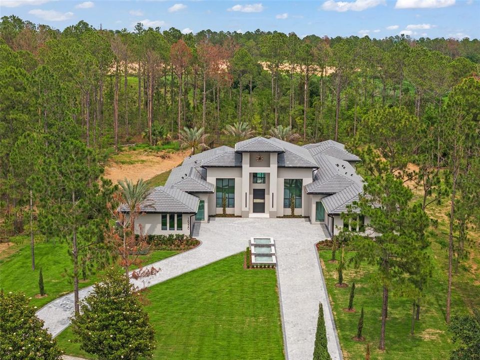 For Sale: $4,849,000 (5 beds, 6 baths, 6407 Square Feet)