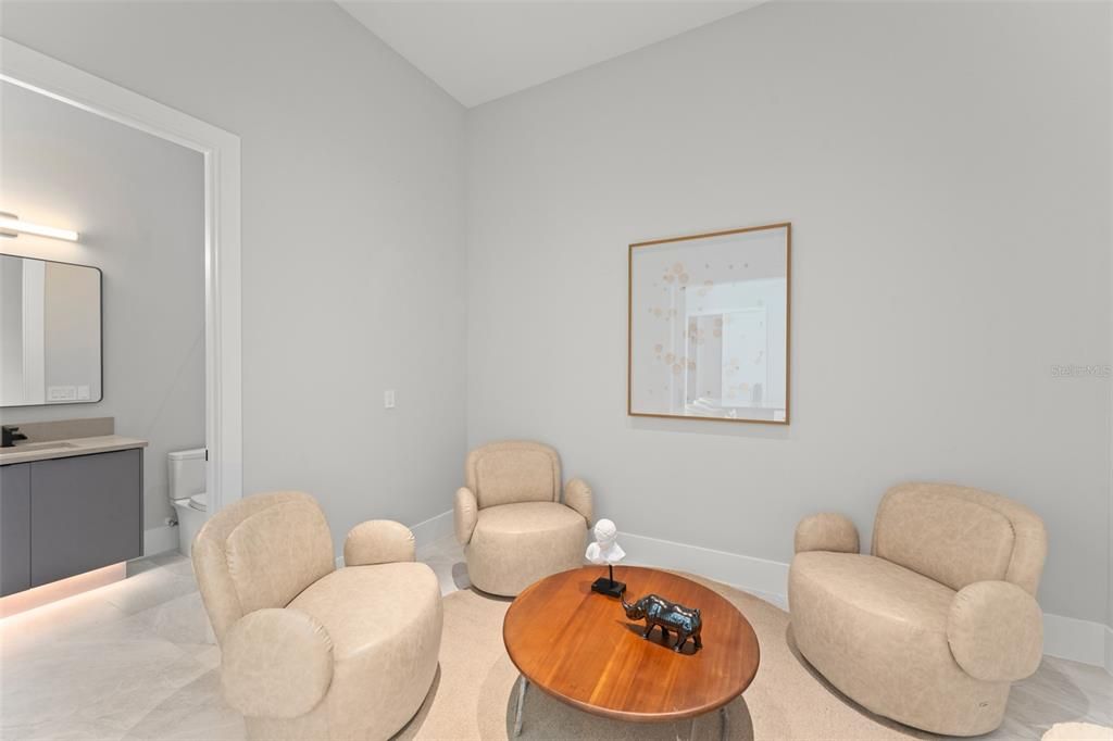 For Sale: $4,849,000 (5 beds, 6 baths, 6407 Square Feet)