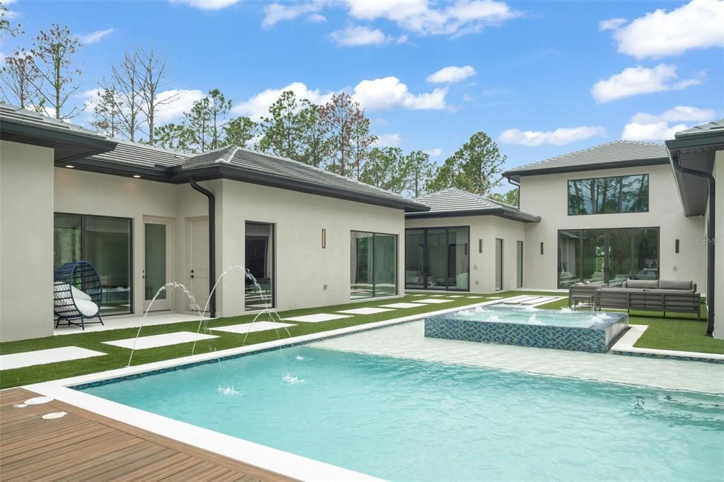 For Sale: $4,849,000 (5 beds, 6 baths, 6407 Square Feet)