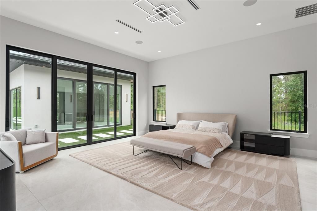 For Sale: $4,849,000 (5 beds, 6 baths, 6407 Square Feet)