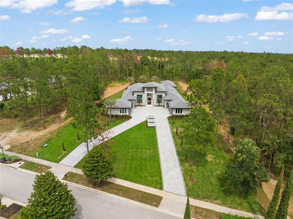 For Sale: $4,849,000 (5 beds, 6 baths, 6407 Square Feet)