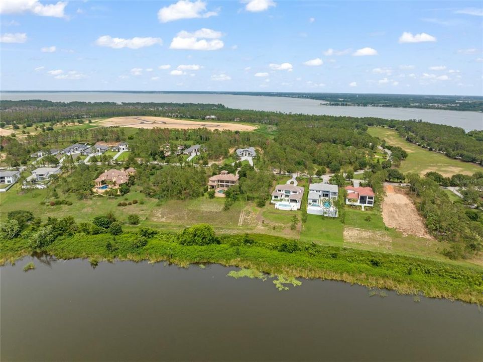 For Sale: $4,849,000 (5 beds, 6 baths, 6407 Square Feet)