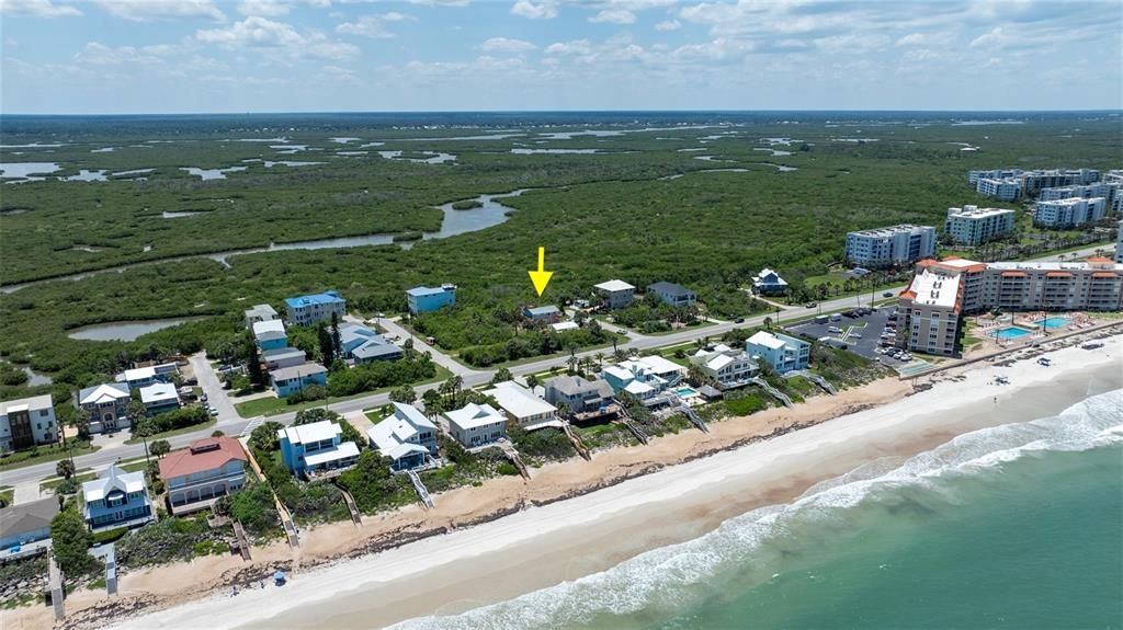 Activo con contrato: $329,000 (0.17 acres)