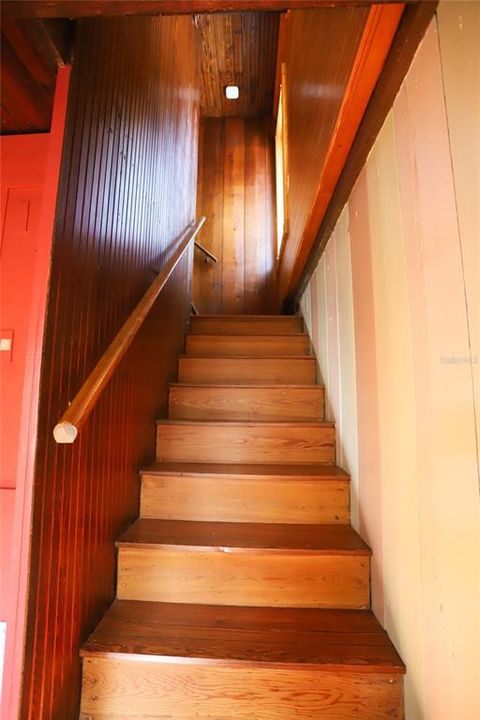 For Sale: $760,000 (2 beds, 1 baths, 1506 Square Feet)