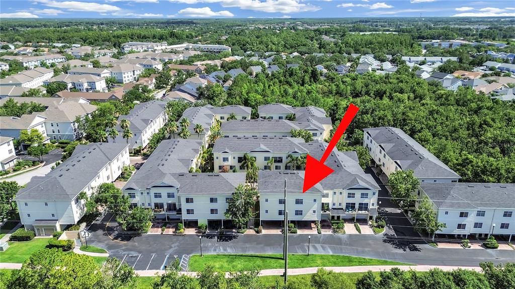 Под контрактом: $345,000 (3 спален, 3 ванн, 1961 Квадратных фут)