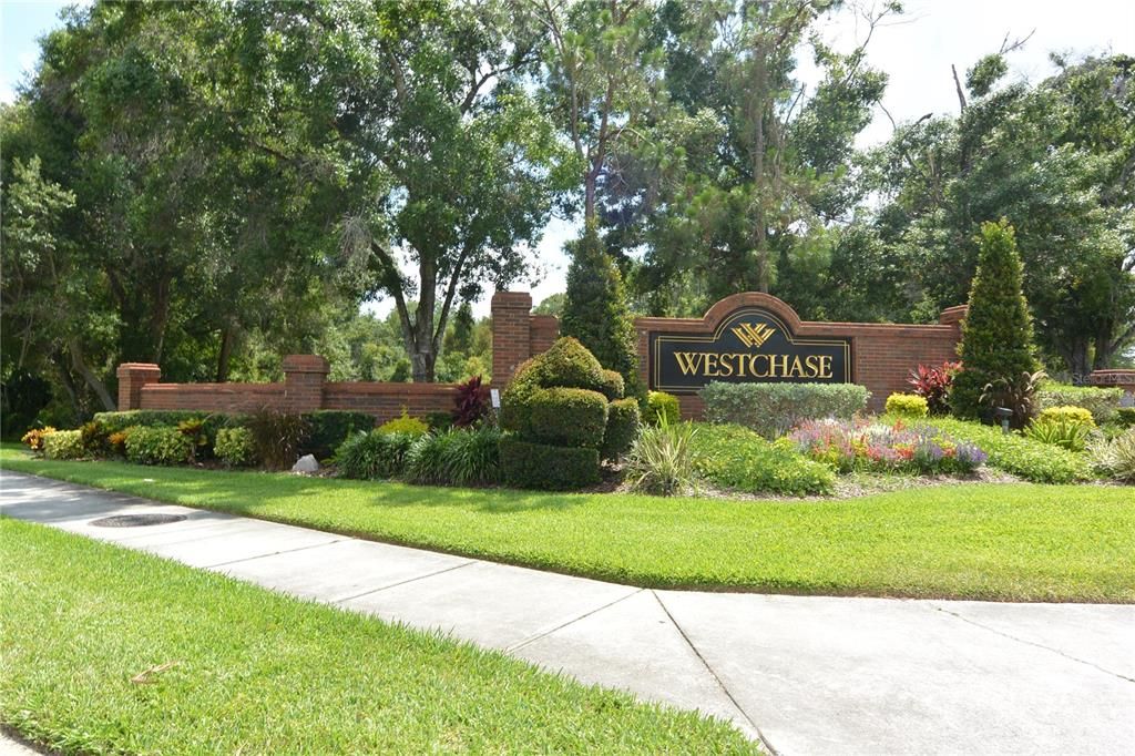 Под контрактом: $345,000 (3 спален, 3 ванн, 1961 Квадратных фут)