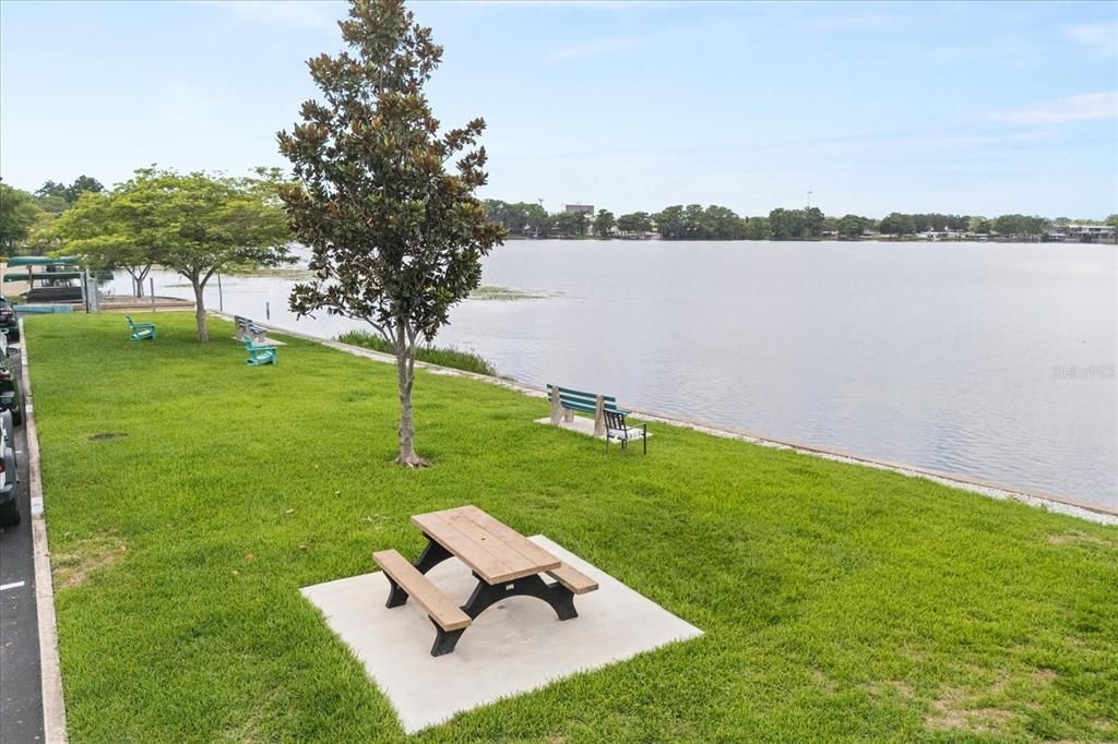 На продажу: $570,000 (3 спален, 2 ванн, 1875 Квадратных фут)