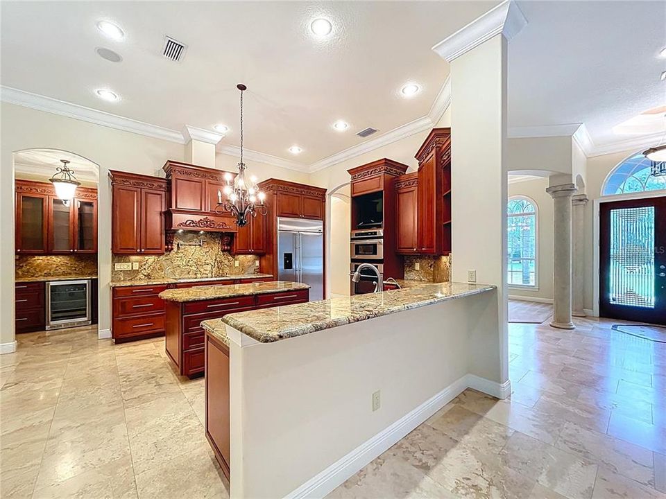 For Sale: $975,000 (5 beds, 4 baths, 4200 Square Feet)