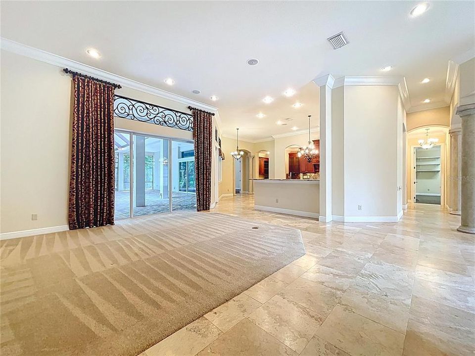 For Sale: $975,000 (5 beds, 4 baths, 4200 Square Feet)