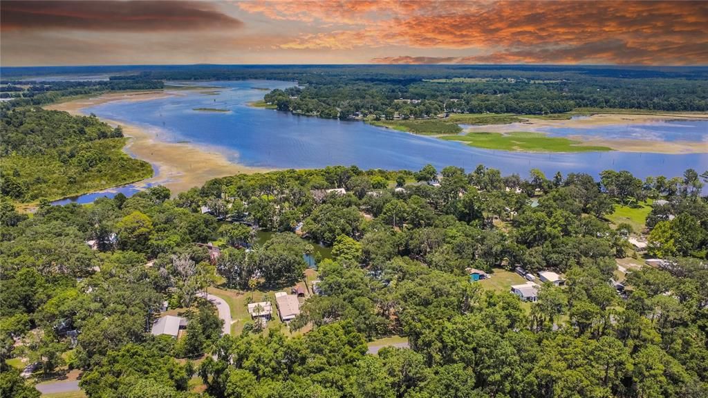 For Sale: $379,500 (4 beds, 2 baths, 2154 Square Feet)