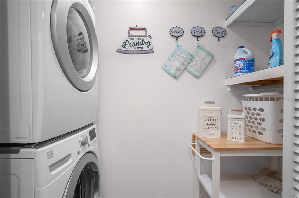 For Sale: $379,500 (4 beds, 2 baths, 2154 Square Feet)