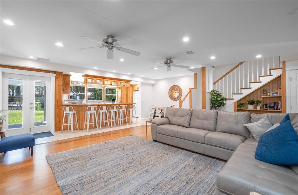 For Sale: $379,500 (4 beds, 2 baths, 2154 Square Feet)