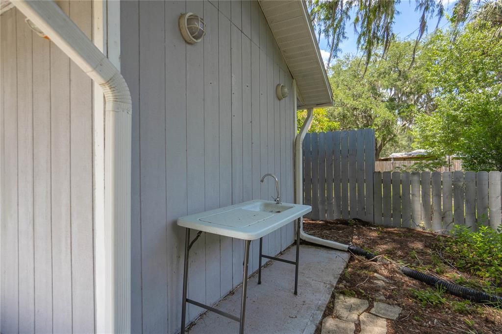 For Sale: $379,500 (4 beds, 2 baths, 2154 Square Feet)