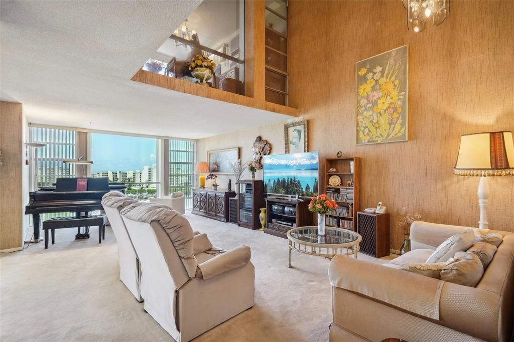 待售: $640,000 (3 贝兹, 3 浴室, 2435 平方英尺)