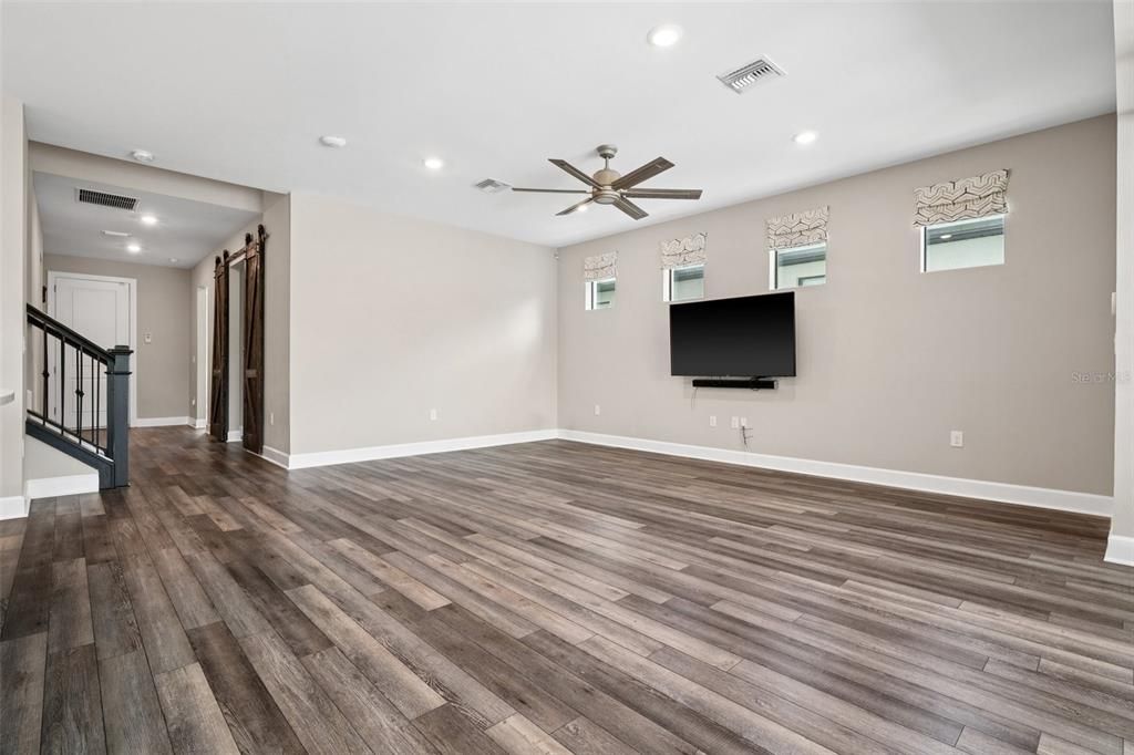 待售: $737,000 (3 贝兹, 3 浴室, 2893 平方英尺)