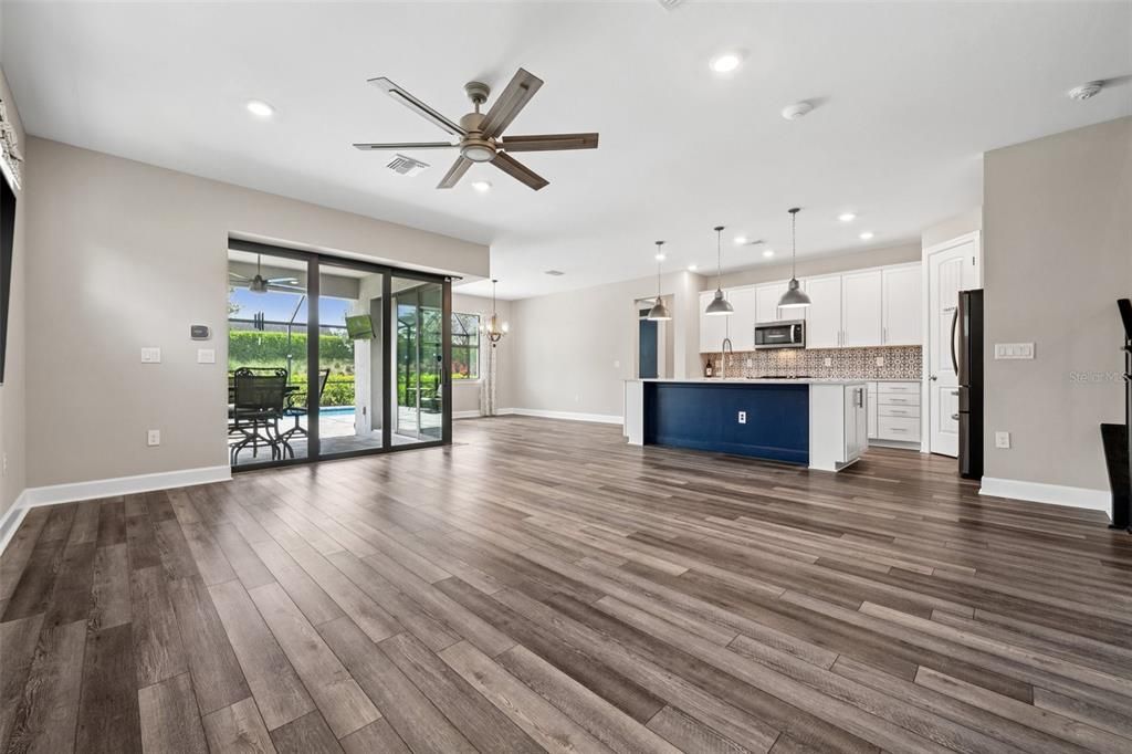 待售: $737,000 (3 贝兹, 3 浴室, 2893 平方英尺)