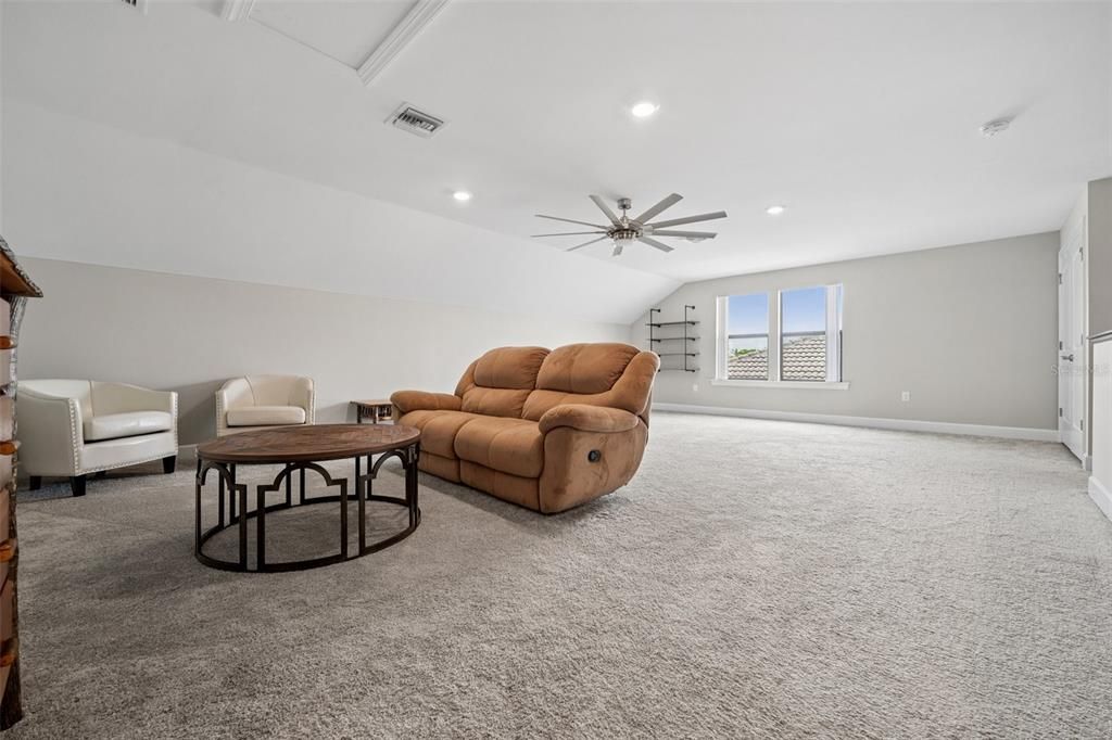 待售: $737,000 (3 贝兹, 3 浴室, 2893 平方英尺)