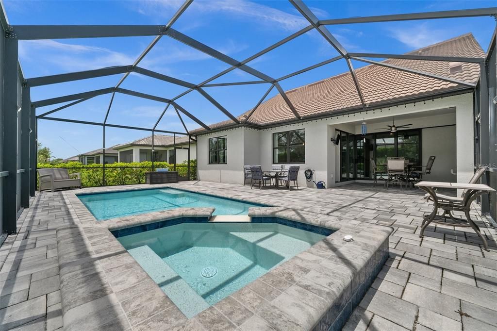 待售: $737,000 (3 贝兹, 3 浴室, 2893 平方英尺)