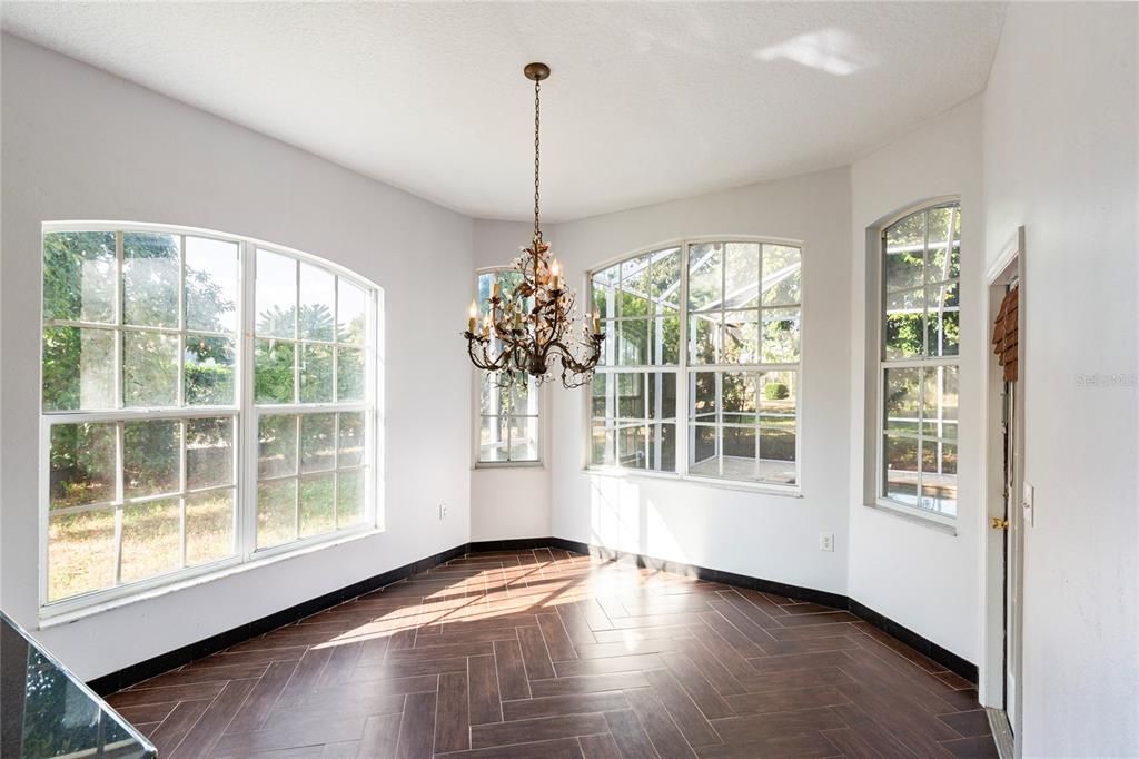 待售: $829,900 (5 贝兹, 4 浴室, 4525 平方英尺)