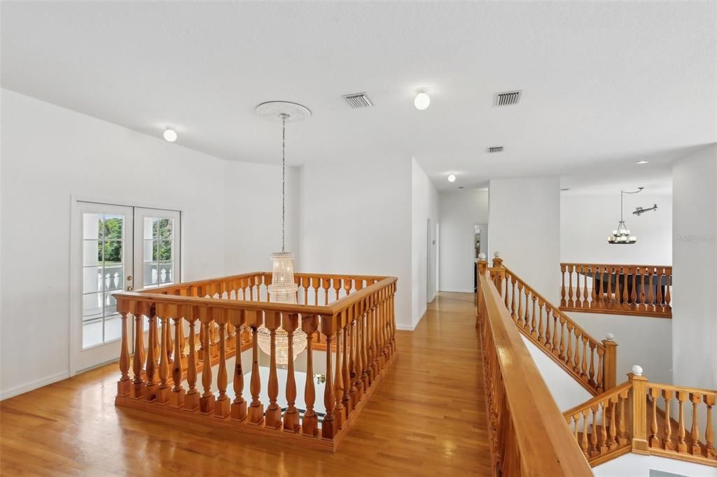 待售: $829,900 (5 贝兹, 4 浴室, 4525 平方英尺)