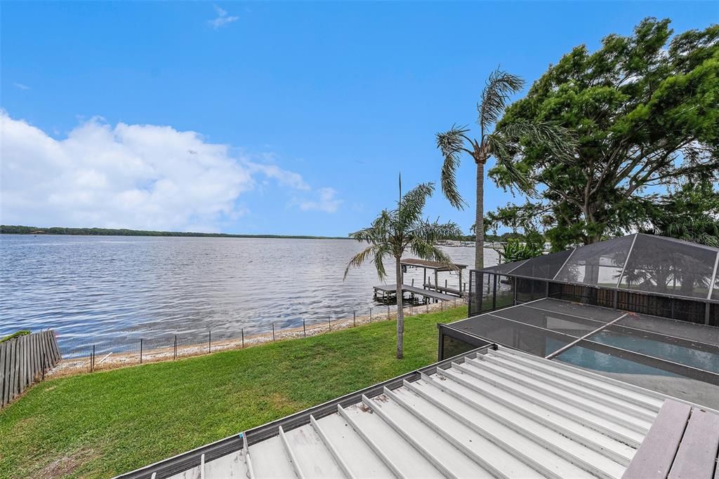 Activo con contrato: $850,000 (4 camas, 3 baños, 2324 Pies cuadrados)